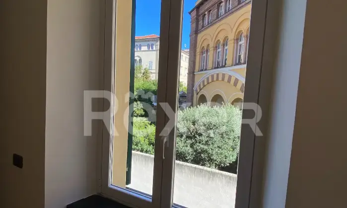 Rexer-Savona-In-stabile-depoca-ristrutturato-Altro