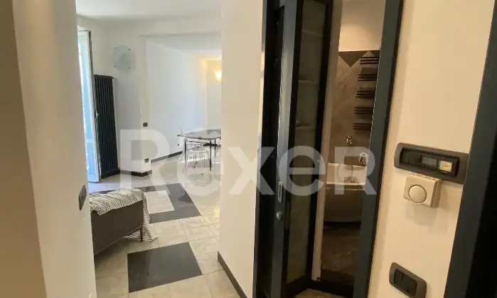 Rexer-Savona-In-stabile-depoca-ristrutturato-Altro