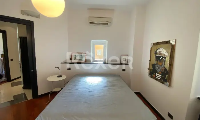 Rexer-Savona-In-stabile-depoca-ristrutturato-Altro