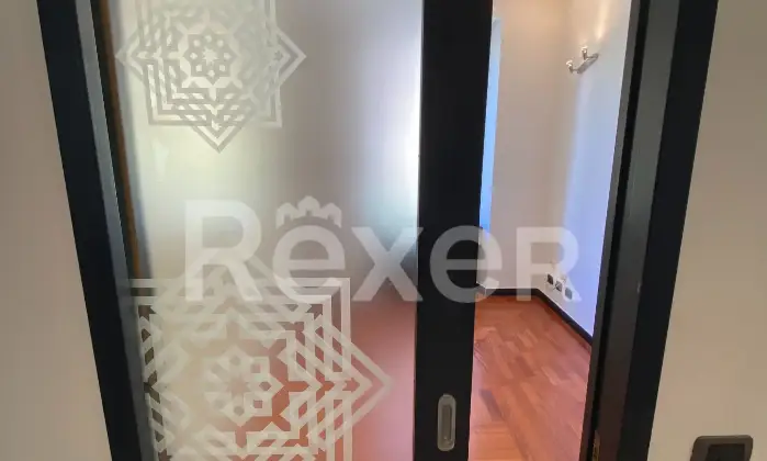 Rexer-Savona-In-stabile-depoca-ristrutturato-Altro