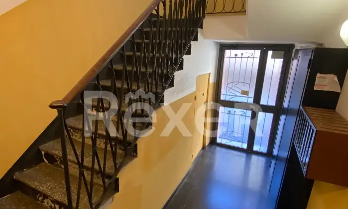 Rexer-Savona-In-stabile-depoca-ristrutturato-Altro