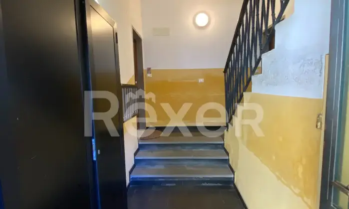 Rexer-Savona-In-stabile-depoca-ristrutturato-Altro