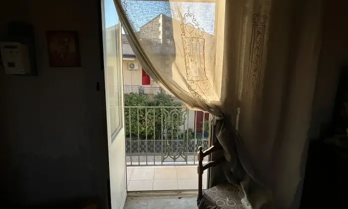 Rexer-Succivo-Porzione-di-abitazione-storica-su-tre-livelli-con-cortile-e-accessori-Sucivo-CE-Altro