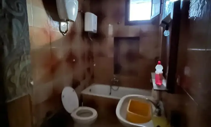 Rexer-Succivo-Porzione-di-abitazione-storica-su-tre-livelli-con-cortile-e-accessori-Sucivo-CE-Altro