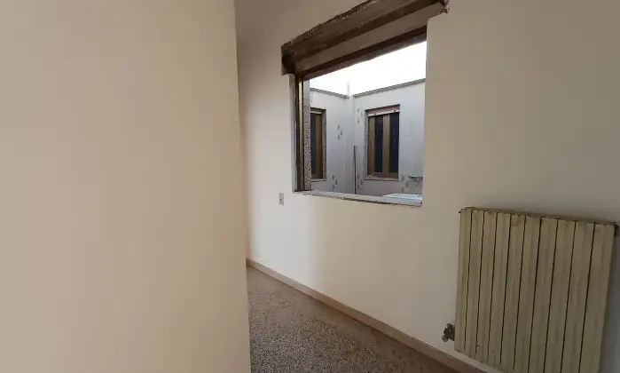 Rexer-Fragagnano-Casa-singola-indipendente-su-pi-livelli-Ampia-metratura-con-terrazzo-Altro