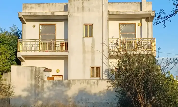Rexer-Fragagnano-Casa-singola-indipendente-su-pi-livelli-Ampia-metratura-con-terrazzo-Altro