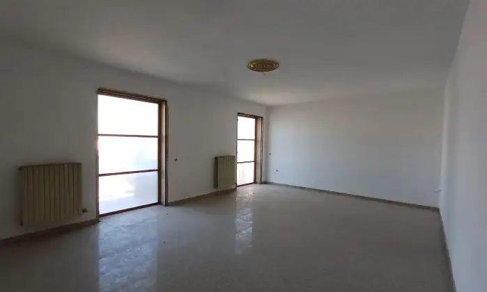 Rexer-Fragagnano-Casa-singola-indipendente-su-pi-livelli-Ampia-metratura-con-terrazzo-Altro