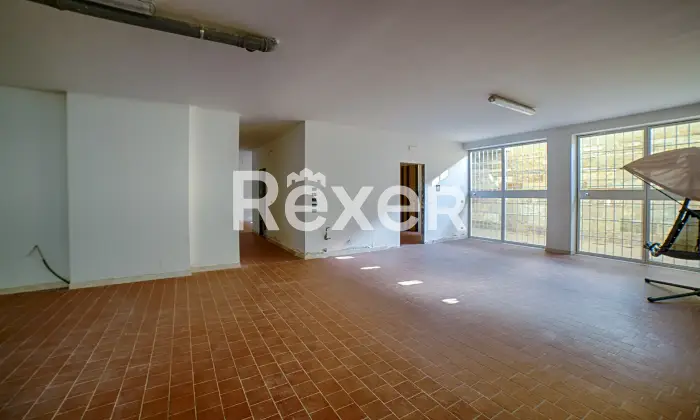 Rexer-Trani-Villa-di-pregio-vista-mare-con-piscina-Altro