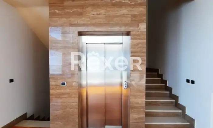 Rexer-Trani-Villa-con-piscina-in-classe-A-vista-mare-Altro