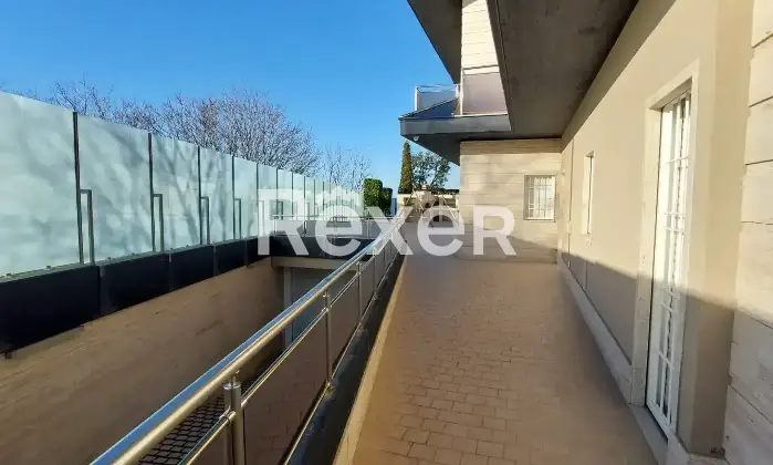 Rexer-Trani-Villa-di-pregio-classe-A-vista-mare-con-piscina-Altro