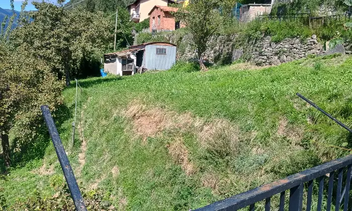 Rexer-Nesso-Casa-indipendente-costituita-da-appartamenti-oltre-terrazze-e-giardino-Altro