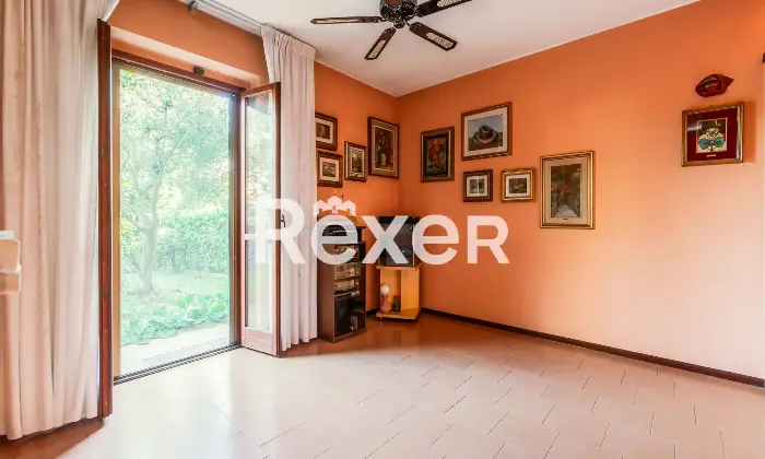 Rexer-Cernusco-sul-Naviglio-Villetta-a-schiera-su-livelli-con-giardino-e-box-triplo-Altro