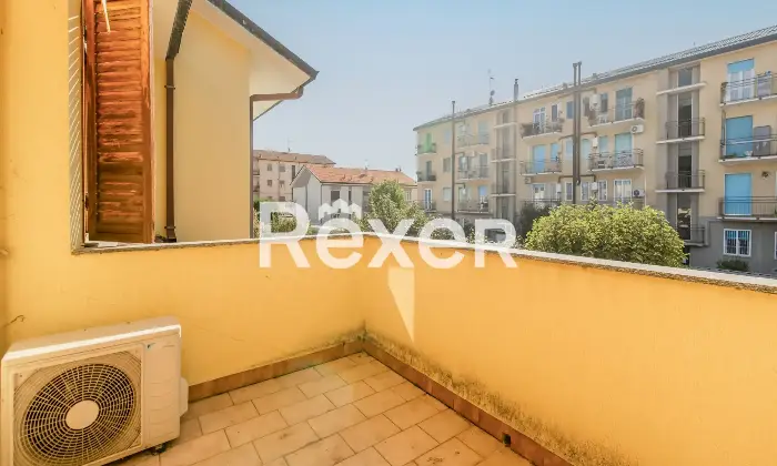 Rexer-Cernusco-sul-Naviglio-Villetta-a-schiera-su-livelli-con-giardino-e-box-triplo-Altro