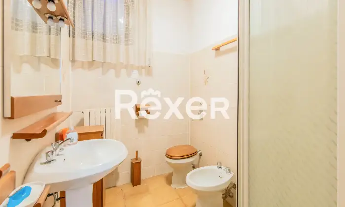 Rexer-Cernusco-sul-Naviglio-Villetta-a-schiera-su-livelli-con-giardino-e-box-triplo-Altro