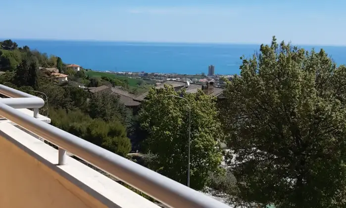 Rexer-Capodarco-Appartamento-in-posizione-collinare-a-km-dalla-spiaggia-di-Porto-San-Giorgio-Libero-su-tre-lati-Altro