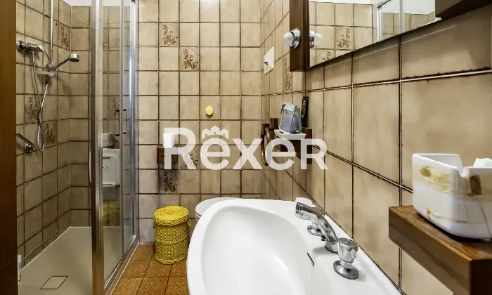 Rexer-Bologna-Appartamento-piano-alto-zona-Zanardi-Altro