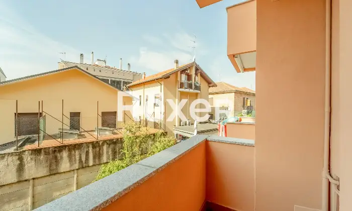 Rexer-Pero-VENDESI-TRILOCALE-CON-BOX-Altro