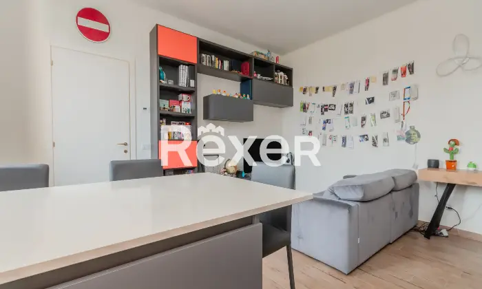 Rexer-Villasanta-Bilocale-arredato-con-posto-auto-Altro
