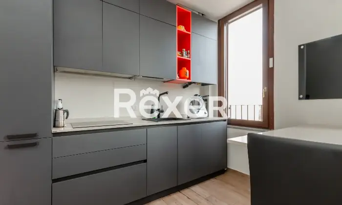 Rexer-Villasanta-Bilocale-arredato-con-posto-auto-Altro