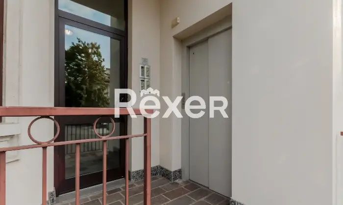 Rexer-Villasanta-Bilocale-arredato-con-posto-auto-Altro
