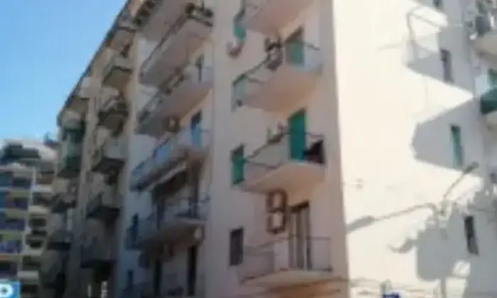 Rexer-Foggia-Ampio-appartamento-con-balconi-in-centro-storico-a-Foggia-Altro