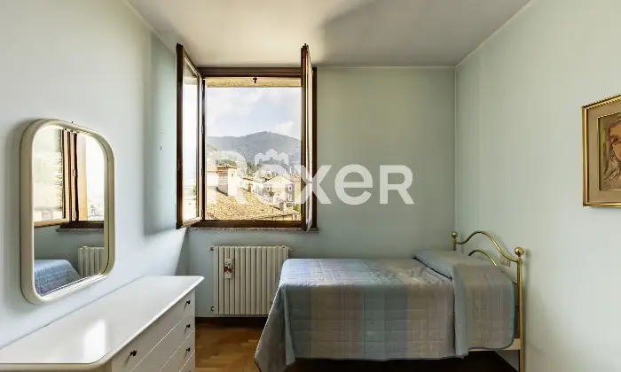 Rexer-Alzano-Lombardo-TRILOCALE-ULTIMO-PIANO-CON-BOX-E-CANTINA-Altro