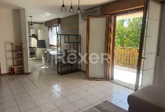Rexer-Tavagnacco-Duplex-con-terrazze-e-box-doppio-in-residence-nel-verde-Altro