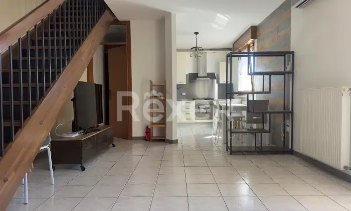 Rexer-Tavagnacco-Duplex-con-terrazze-e-box-doppio-in-residence-nel-verde-Altro