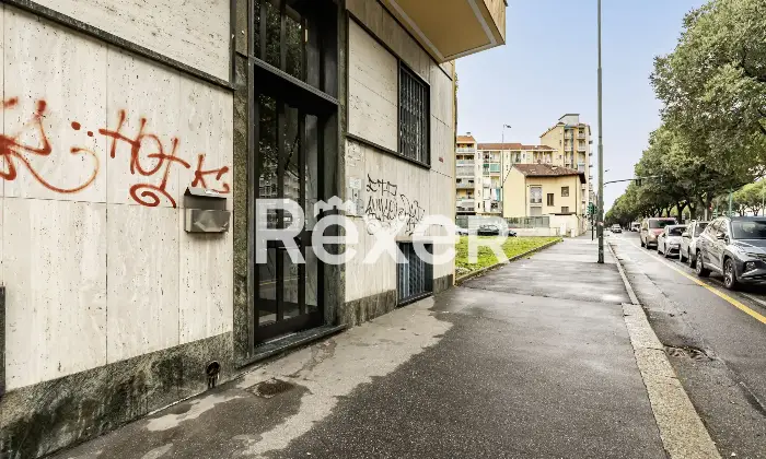 Rexer-Torino-LUCENTO-LUMINOSO-E-PANORAMICO-TRILOCALE-ULTIMO-PIANO-Altro