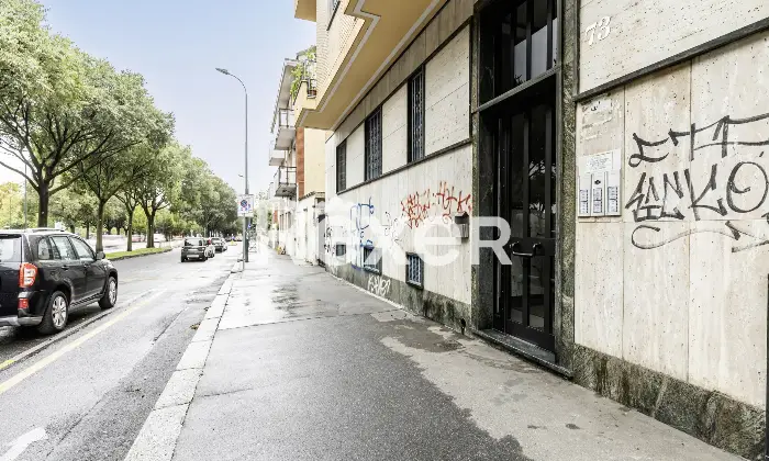 Rexer-Torino-LUCENTO-LUMINOSO-E-PANORAMICO-TRILOCALE-ULTIMO-PIANO-Altro