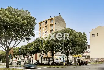 Rexer-Torino-LUCENTO-LUMINOSO-E-PANORAMICO-TRILOCALE-ULTIMO-PIANO-Altro
