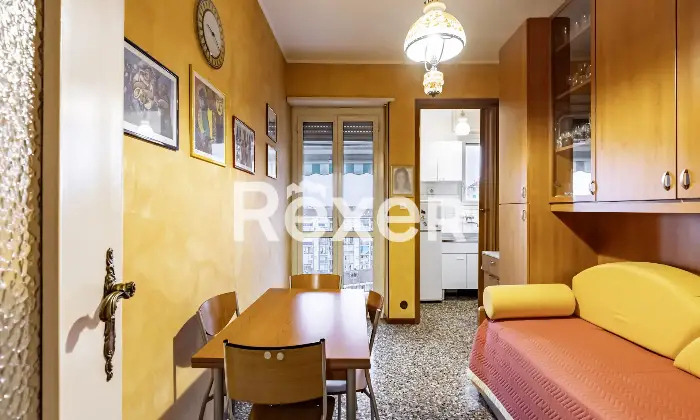 Rexer-Torino-LUCENTO-LUMINOSO-E-PANORAMICO-TRILOCALE-ULTIMO-PIANO-Altro