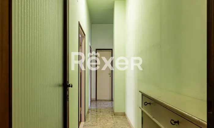 Rexer-Scandicci-Le-Bagnese-ampio-appartamento-con-tre-balconi-Altro