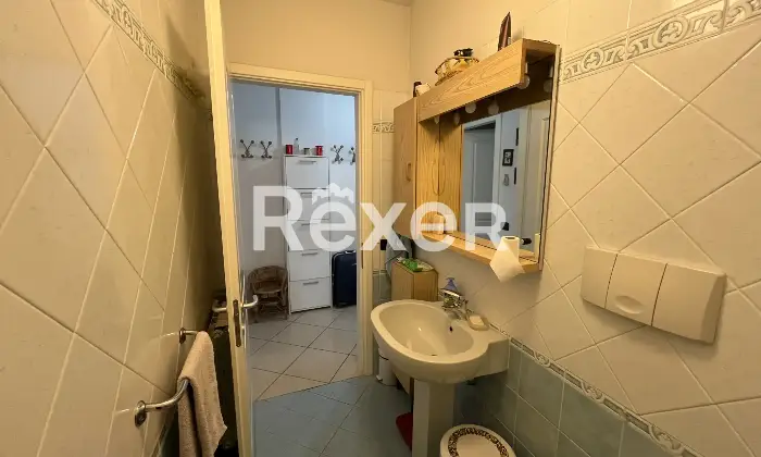 Rexer-Calenzano-Arioso-trilocale-con-doppi-servizi-Altro