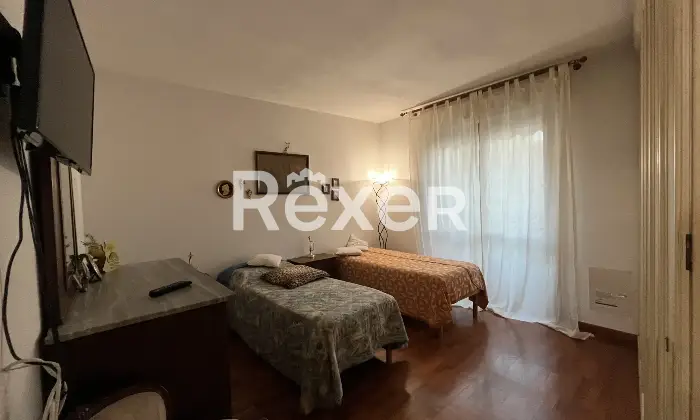 Rexer-Calenzano-Arioso-trilocale-con-doppi-servizi-Altro