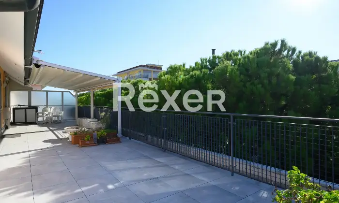 Rexer-Lido-di-Jesolo-Attico-con-Grande-terrazza-Altro