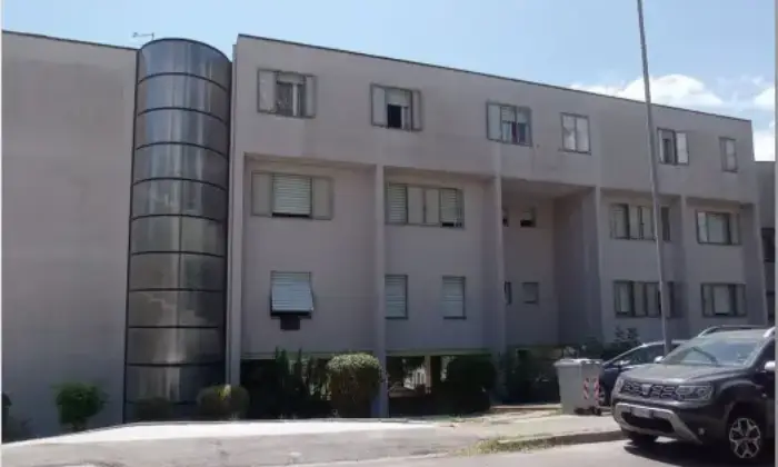Rexer-Borgo-Santa-Maria-Immobile-Duplex-in-Edificio-a-Destinazione-Mista-con-Box-Auto-Altro