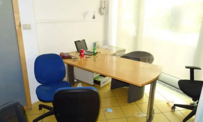Rexer-Minori-Filiale-Bancaria-in-vendita-a-Minori-Altro
