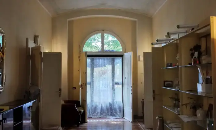 Rexer-Bondeno-Villa-indipendente-di-m-con-giardino-di-m-e-dependance-a-Bondeno-Altro