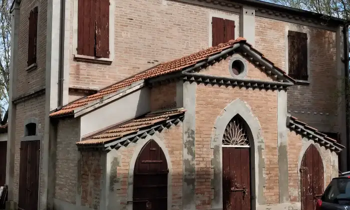 Rexer-Bondeno-Villa-indipendente-di-m-con-giardino-di-m-e-dependance-a-Bondeno-Altro