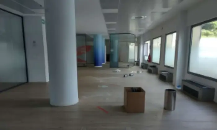 Rexer-Erba-Filiale-Bancaria-in-vendita-a-Erba-Altro