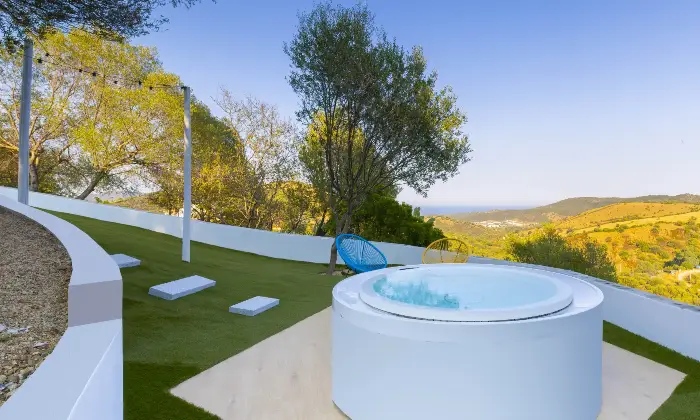 Rexer-Strugas-Villa-indipendente-vista-mare-ricavata-da-un-antico-stazzo-Terrazzo