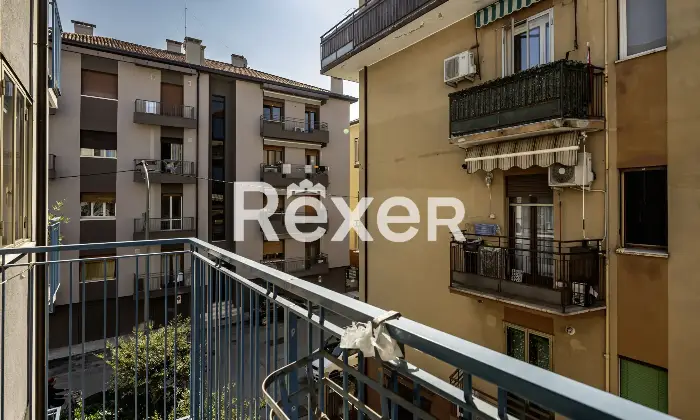 Rexer-Venezia-Ampio-trilocale-con-garage-in-zona-tranquilla-Altro