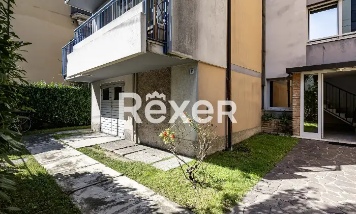 Rexer-Venezia-Ampio-trilocale-con-garage-in-zona-tranquilla-Altro