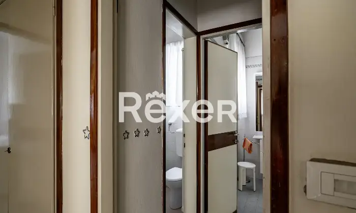 Rexer-Venezia-Ampio-trilocale-con-garage-in-zona-tranquilla-Altro