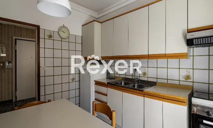 Rexer-Venezia-Ampio-trilocale-con-garage-in-zona-tranquilla-Altro