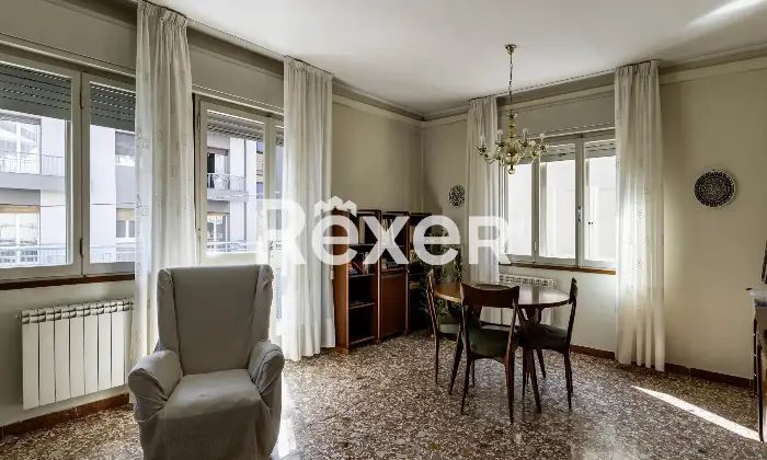 Rexer-Venezia-Ampio-trilocale-con-garage-in-zona-tranquilla-Altro
