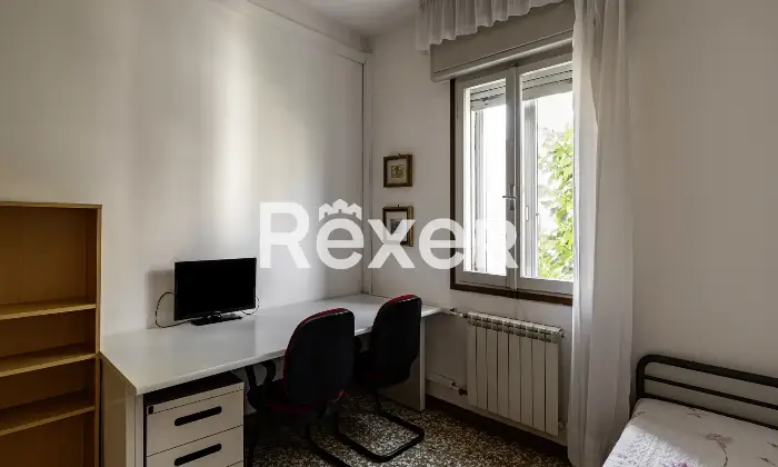 Rexer-Venezia-Ampio-trilocale-con-garage-in-zona-tranquilla-Altro