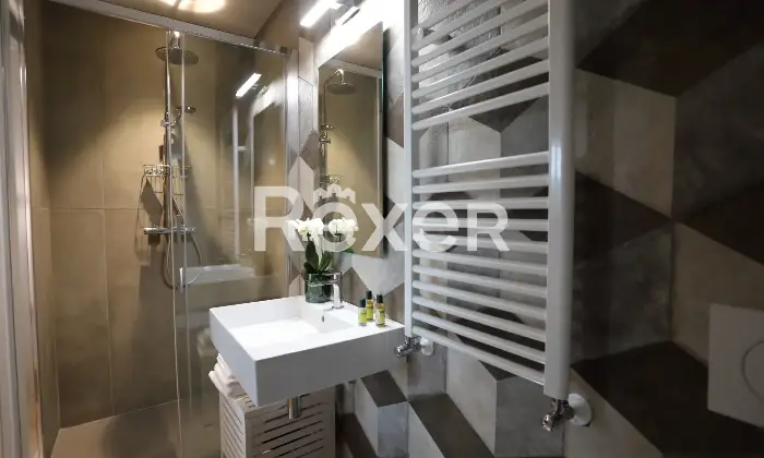 Rexer-Magliano-in-Toscana-Raffinata-propriet-panoramica-con-due-unit-abitative-e-uliveto-biologico-Altro