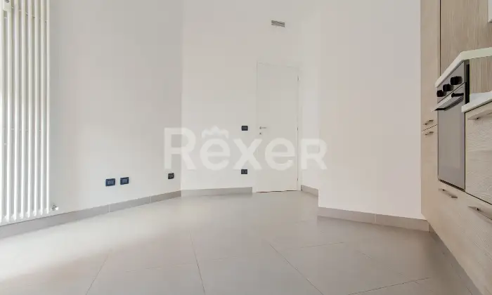 Rexer-Torino-Tre-locali-ristrutturato-Altro
